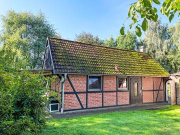 Ferienhaus für 2 Personen, mit Garten und Terrasse sowie Sauna an der Ostsee