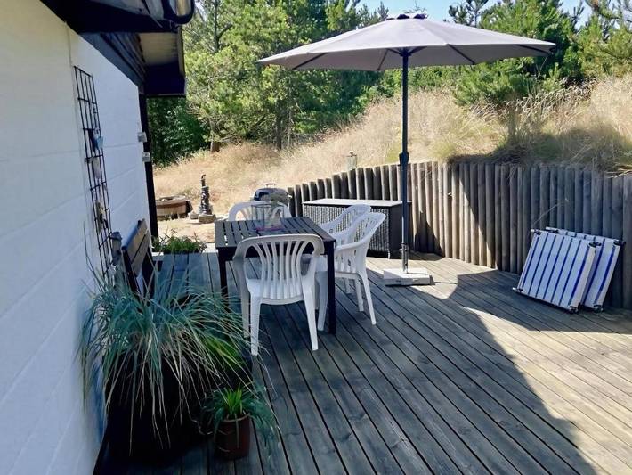 Ferieudlejning for 4 personer, med Terrasse i Hulsig