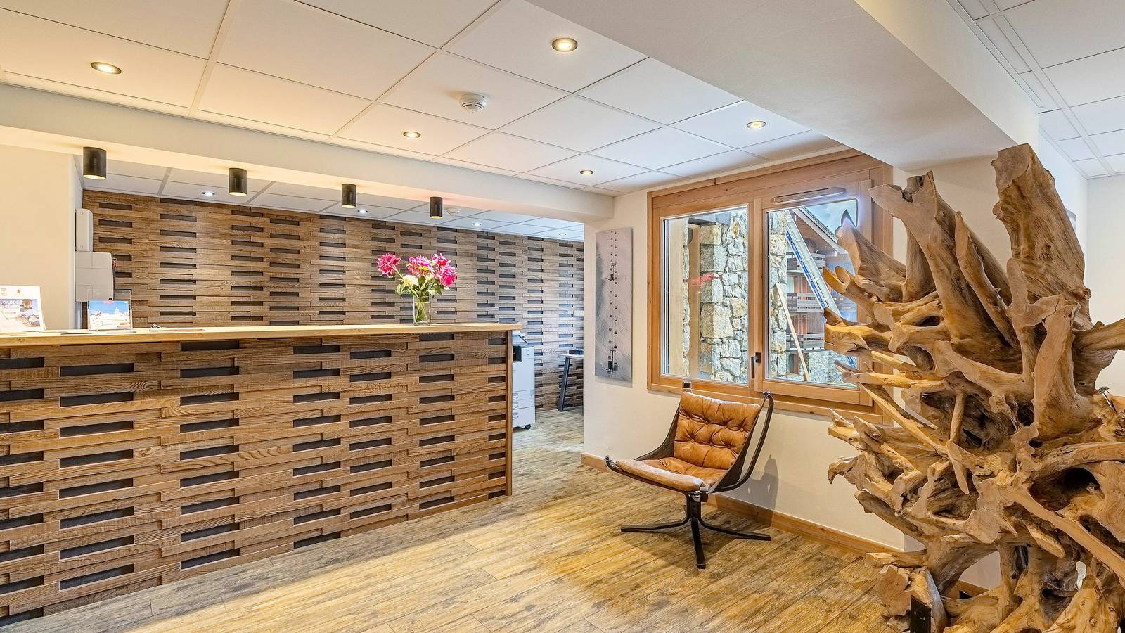 Entire apartment, 3 Room Duplex Apartment 6/8 People with Sauna - Sunday in Belle Plagne, La Plagne-Tarentaise