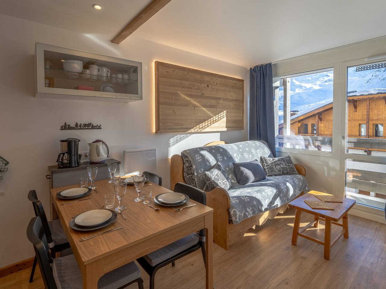 Ganze Wohnung, Renovierte Wohnung nahe den Pisten mit Wlan und inklusive Bettwäsche in Val Thorens, Les Trois Vallées