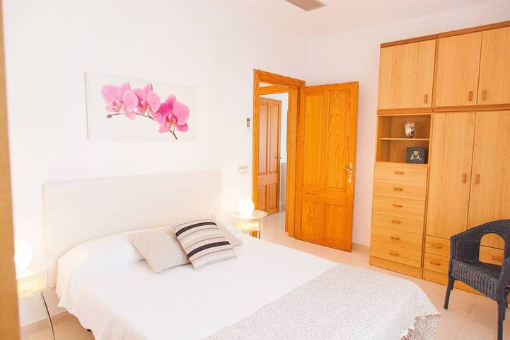 Villa Sa Coma - A Perfect Retreat for Your Dream Vacation! in S'illot, Sant Llorenç des Cardassar