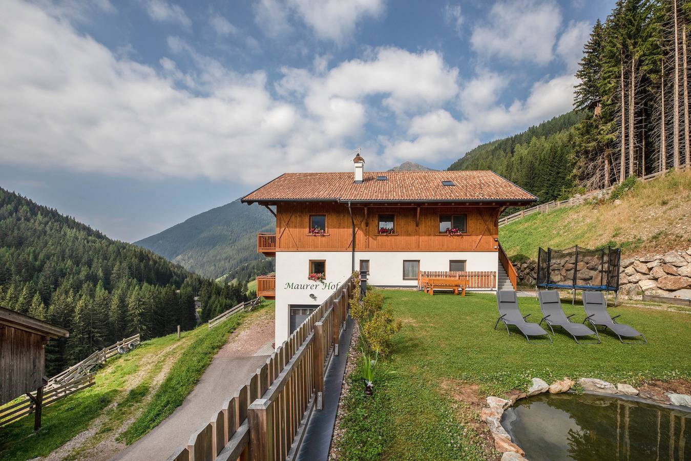 Ganze Wohnung, Apartment "Pfattenspitz - Maurerhof" mit Bergblick, Wlan und Garten in Sarntal, Sarntaler Alpen