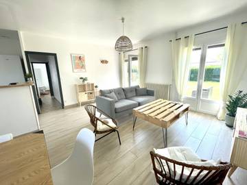 Location de vacances pour 6 personnes, avec jardin dans Lac de Lacanau