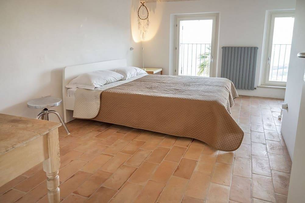 Apartamento entero, A26 - Poggio, sky-land with breathtaking sea view in Ancona, Riviera del Conero
