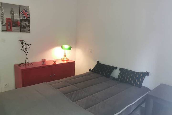 Entire apartment, Biarritz charming two-room apartment with garden and parking! in Biarritz, Bayonne region