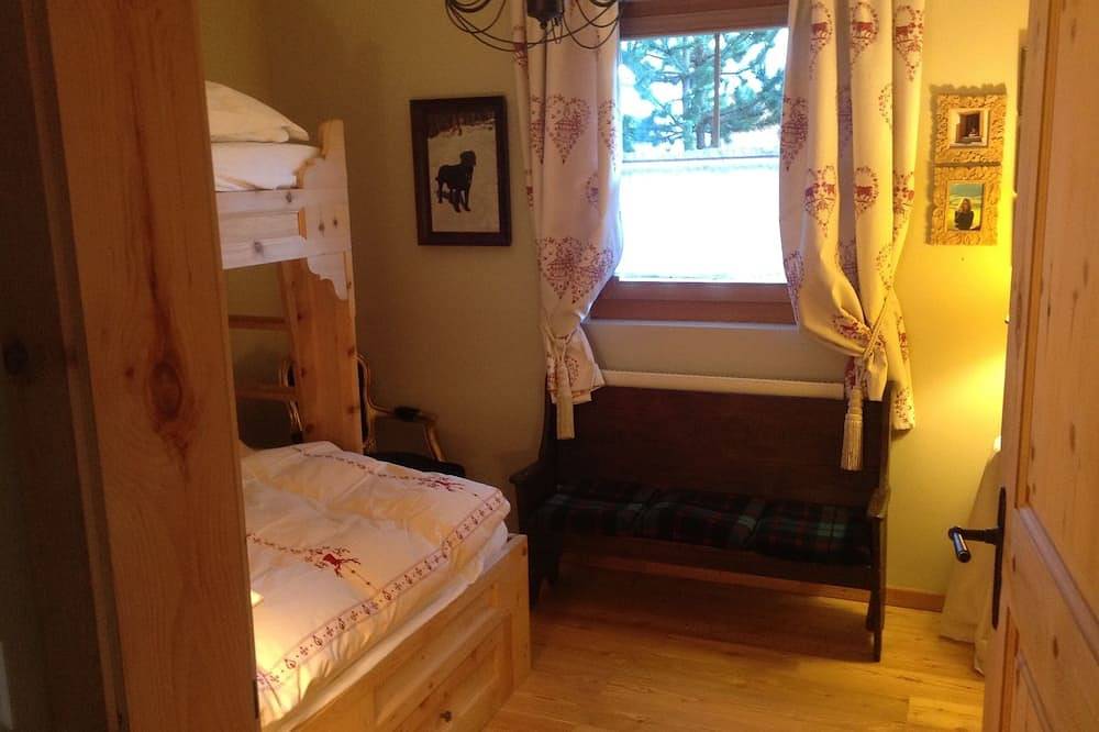 Ganze Wohnung, Schöne Wohnung im Herzen des Engadins in Pontresina, Sankt Moritz