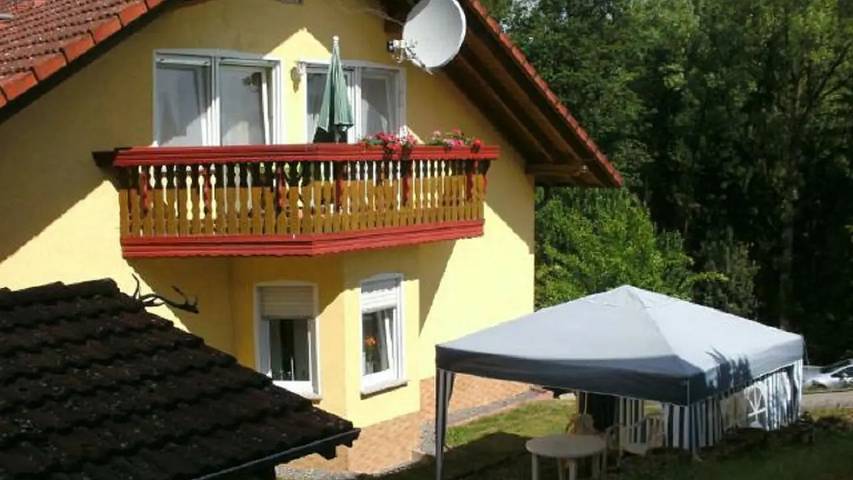 Ferienwohnung für 4 Personen, mit Terrasse, mit Haustier in Poppenhausen - 2