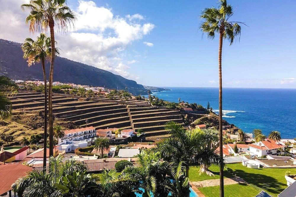 Ganze Wohnung, Los Roques vistas al mar con terraza y jardín priv in Toscal - La Longuera, Los Realejos