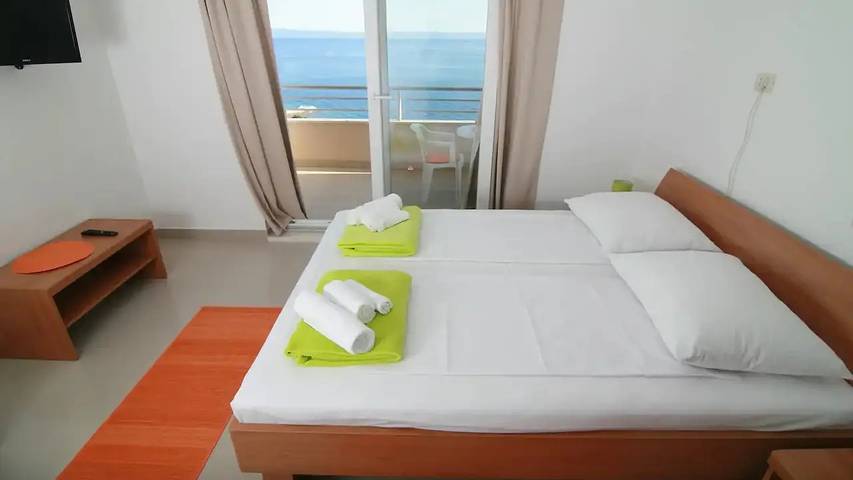 Studio für 2 Personen, mit Terrasse und Pool - 1