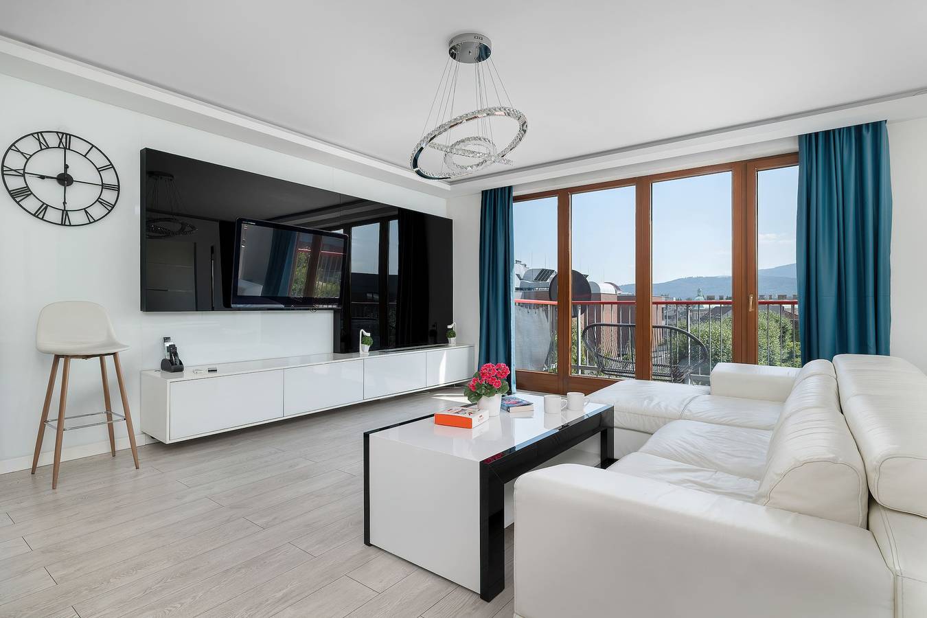 Cały apartament, Stylish Apartment with a Balcony | Close to City Center in Bielsko-Biała, Śląsk