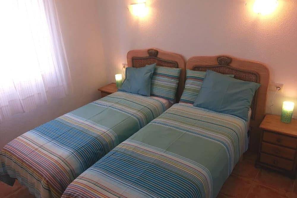 Ganze Wohnung, Traumhafte Ferienwohnung mit atemberaubendem Meerblick (Wlan, 2 Infinity Pools) in Poble Nou de Benitatxell, Costa Blanca