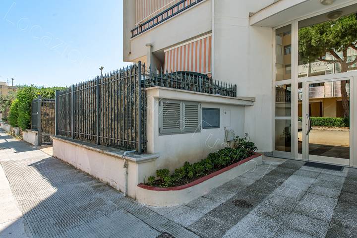 Appartamento intero, Grazioso appartamento a Barletta con giardino e barbecue in Barletta, Barletta-Andria-Trani