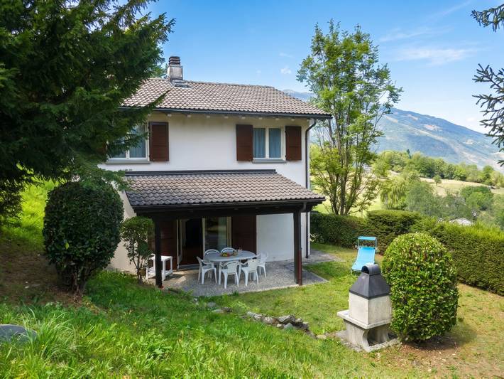 Ferienhaus für 5 Personen, mit Terrasse und Garten