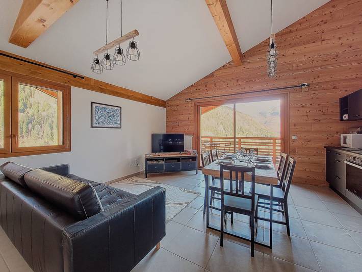Appartement entier, Snow Roc - 6/8 personnes - Accès ski au pied - Vue montagne in Saint-Jean-d'Aulps, Les Portes du Soleil