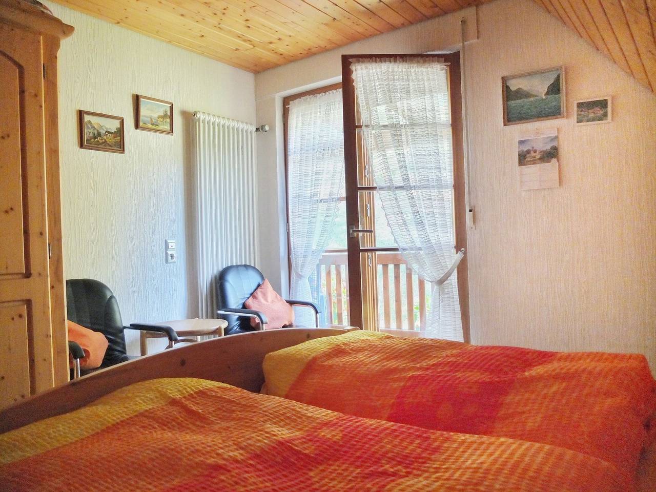 Geheel appartement, Appartement 'Waldblick, 50 Qm' met gedeelde tuin, balkon en Wi-Fi in Bad Rippoldsau-Schapbach, Central Black Forest