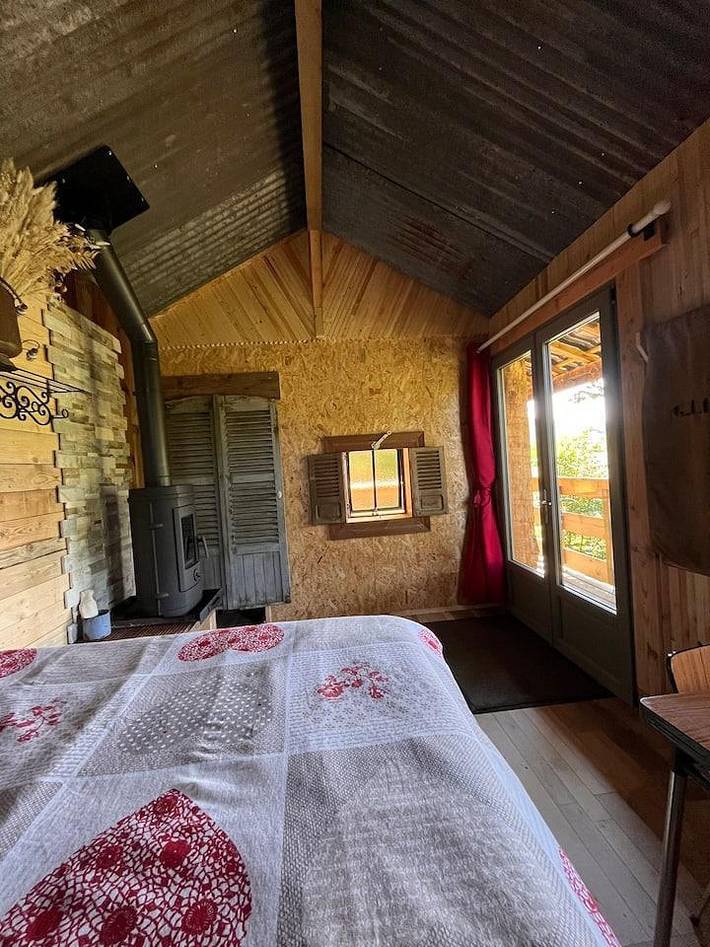 Gîte pour 2 personnes, avec terrasse, animaux acceptés à Tournavaux - 4