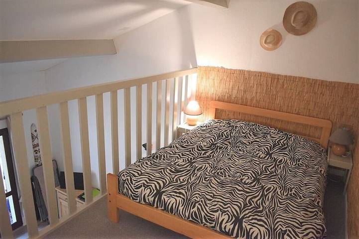 Gîte pour 4 personnes, avec jardin à Lacanau - 3