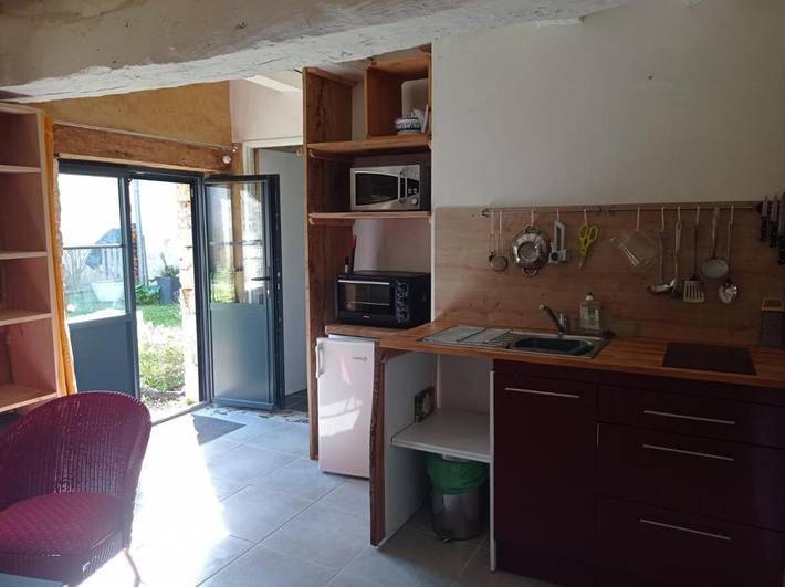 Location de vacances pour 2 personnes, avec terrasse à Vaux - 2
