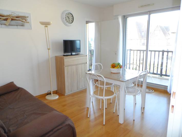 Ferienwohnung für 4 Personen, mit Pool und Balkon in Cabourg - 2