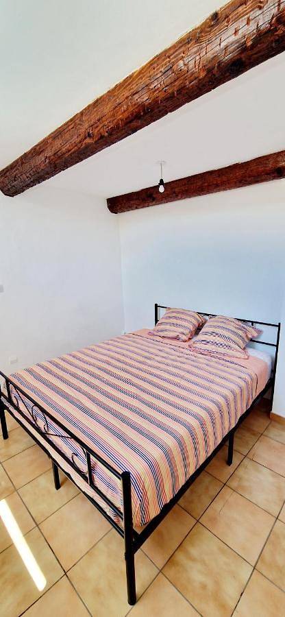 Gîte pour 6 personnes, avec vue à Lodève - 3