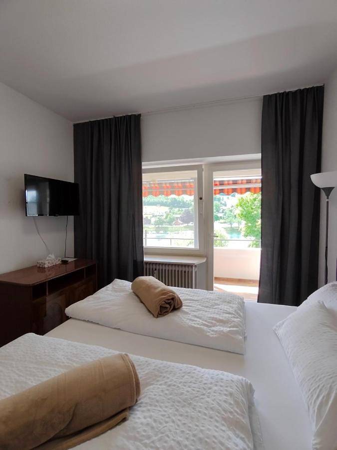 Budget Double Room in Laufenburg, Waldshut