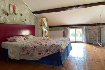 Gîte pour 4 Personnes dans Lucenay-l'Évêque, Parc naturel régional du Morvan, Photo 3