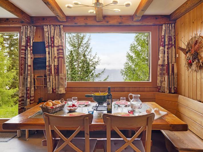 Gîte pour 4 personnes, avec jardin et terrasse à Bagnes - 2