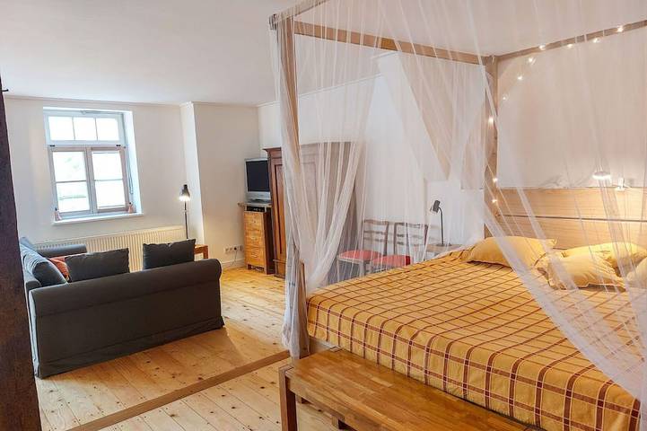 Villa für 3 Personen, mit Garten in Sachsen - 2