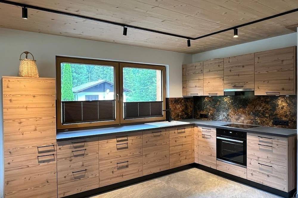 Ferienhaus für 4 Gäste mit 50m² in Oberdorf im Burgenland (294914) in Weissensee, Oberkärnten