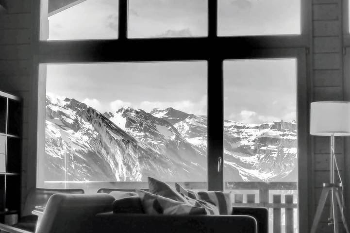 Chalet für 11 Personen, mit Balkon und Garten - 1