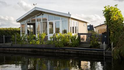 Location de vacances pour 4 personnes, avec jardin et terrasse dans Breukelen