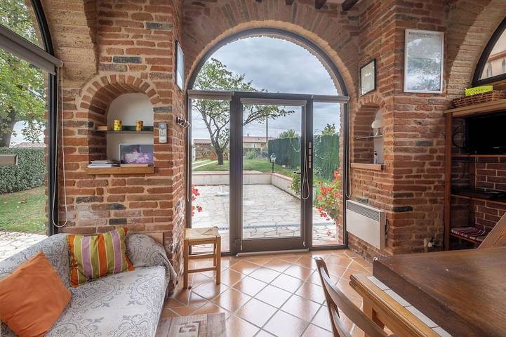 Maison de vacances pour 4 personnes, avec terrasse ainsi que piscine et jardin - 1