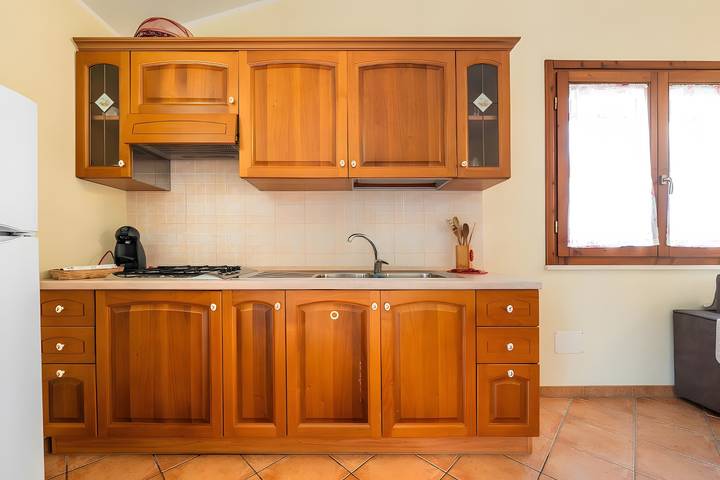 Gîte pour 4 personnes, avec balcon et jardin à Porto Pino - 2