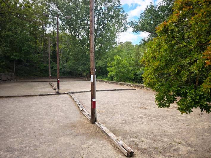 Location de vacances pour 15 personnes, avec Terrasse ainsi que Jardin et Vue à Saint-Hilaire - 2