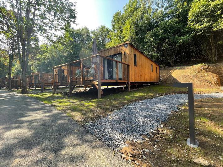 Vakantiehuis voor 6 personen, met terras en balkon/terras in Houffalize