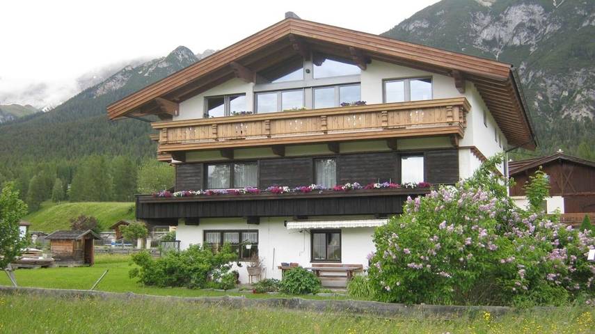 B&B für 2 Personen, mit Balkon und Terrasse sowie Garten in Leutasch
