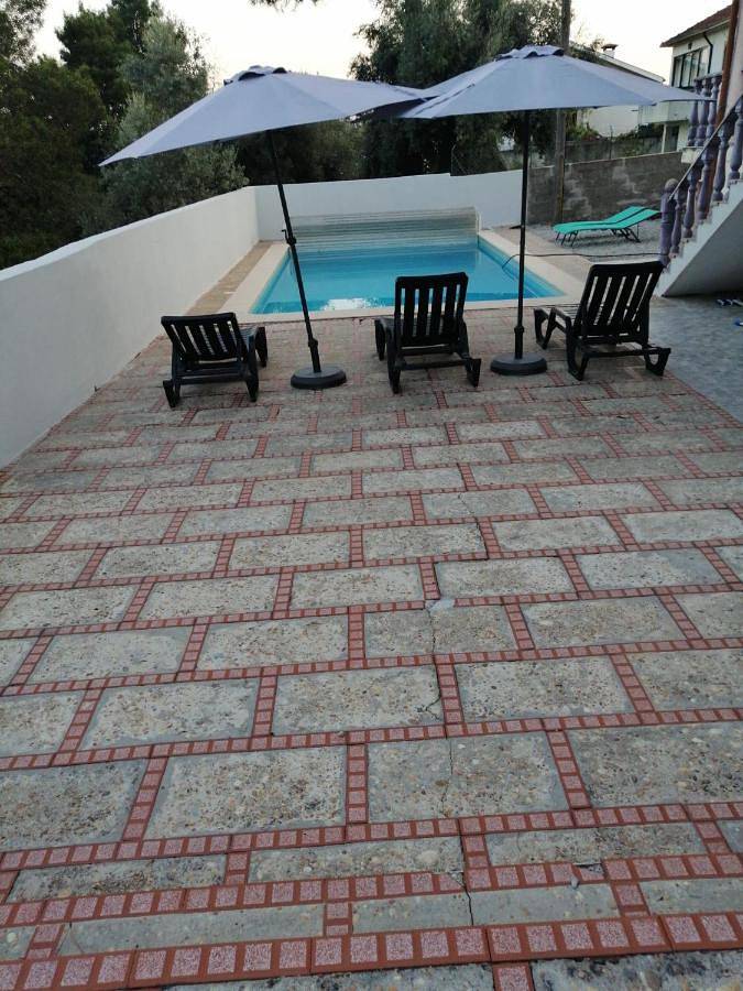 Aparthotel para 6 pessoas, com Terraço e Jardim e ainda Piscina and Vista em Município de Paredes