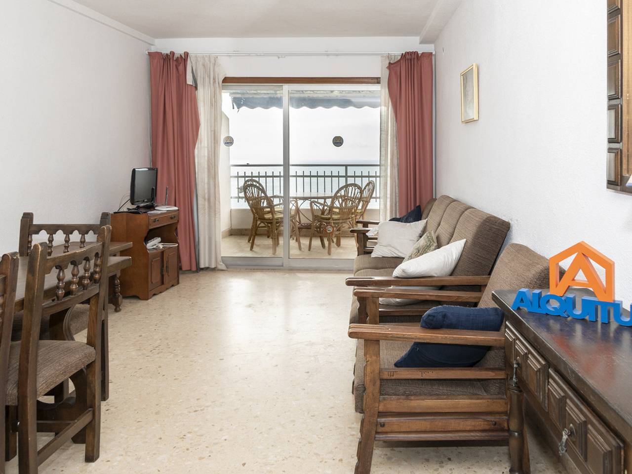 Appartement entier, Appart. accueillant à Cullera, face plage, 2 ch, piscine, wifi in Cullera, Costa de Valencia