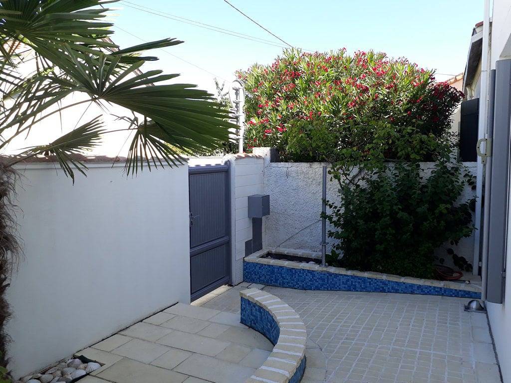 Chambres d’hôtes Alizés - Chambre Lazuli in La Rochelle, Région de La Rochelle