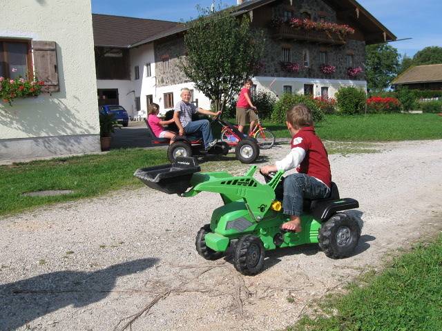 Wagnerhof - Ferienwohnung Staufen bis 4 Personen, 2 Sz, Balkon mit Bergblick, 50 qm in Kirchanschöring, Rupertiwinkel
