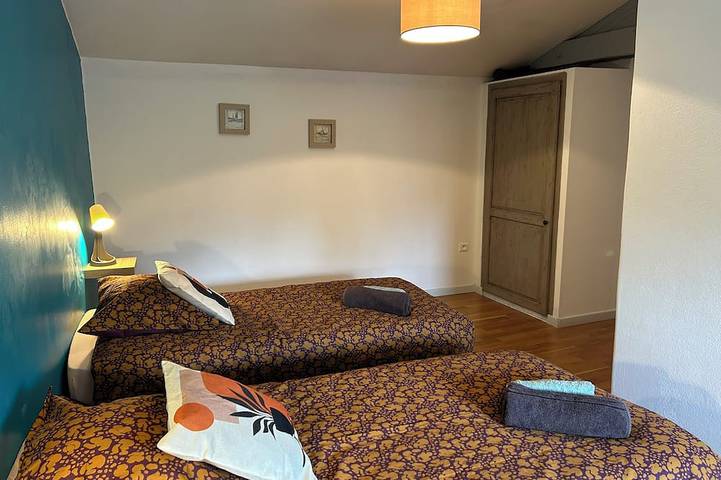 Location de vacances pour 6 personnes, avec terrasse et jardin à Saint-Pierre-de-Vassols - 3