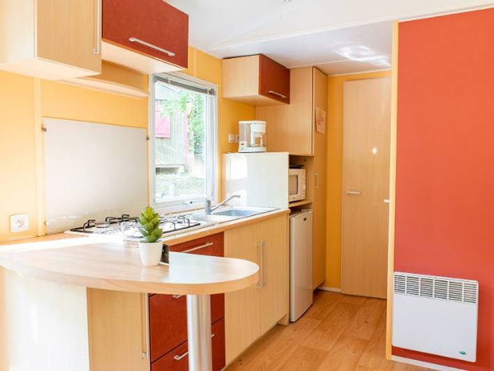 Mobil home pour 6 personnes, avec piscine et terrasse à Puy-l'Évêque - 2