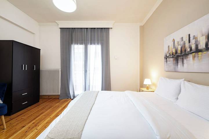 Entire apartment, Houseloft White Tower Collection in Ladadika, Thessaloniki region