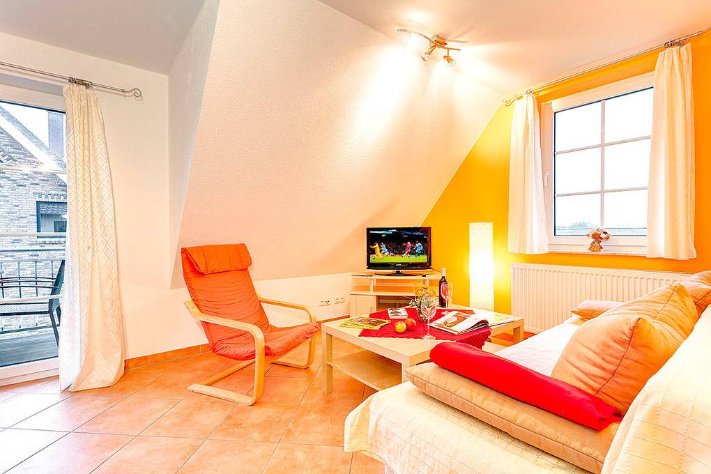 Ganze Ferienwohnung, D 092.059 - Ferienhaus Baabe, Whg. 3, 1. Etage in Selliner See, Baabe