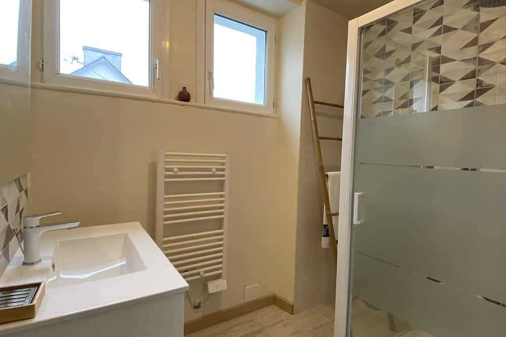 Listed holiday home with garden close to the center of Pont Aven. in Pont-Aven, Quimper und Umgebung