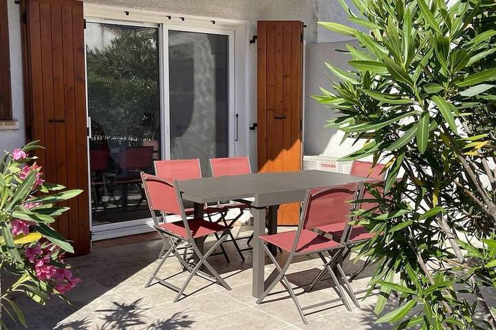 Appartement de vacances pour 4 personnes, avec piscine en Camargue