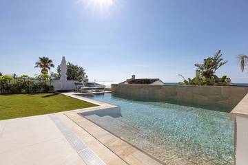 Villa for 6 People in La Gaspara, Estepona, Photo 2