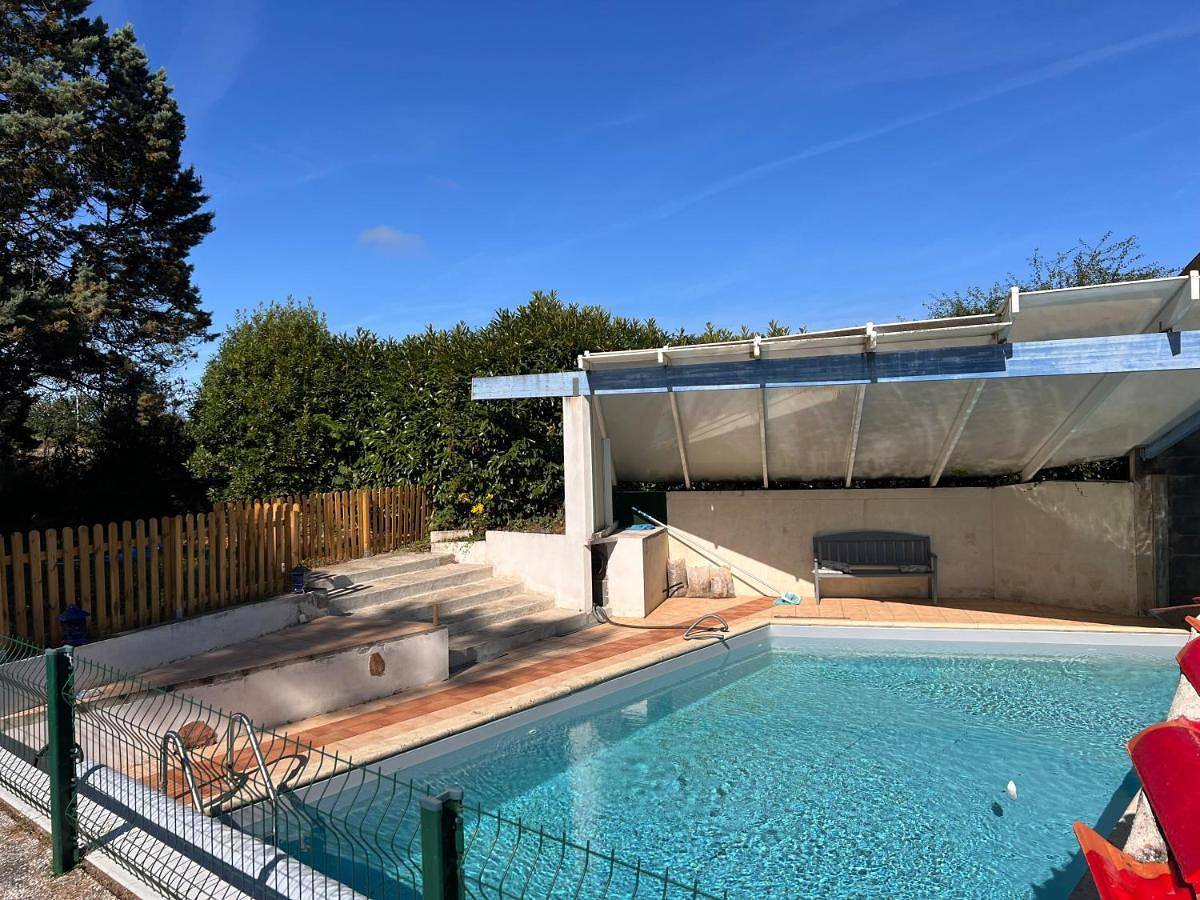 Villa in Bellevigny, Région de La Roche-sur-Yon