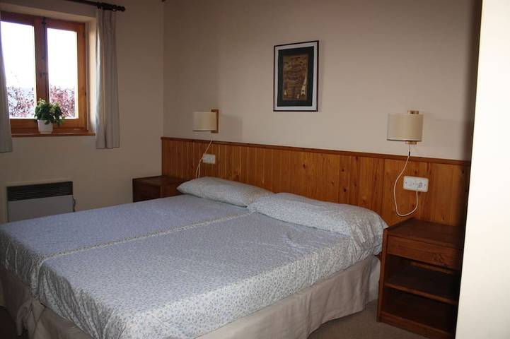 Detached house with private garden, ideal for families with children in Guils de Cerdanya, Cerdanya