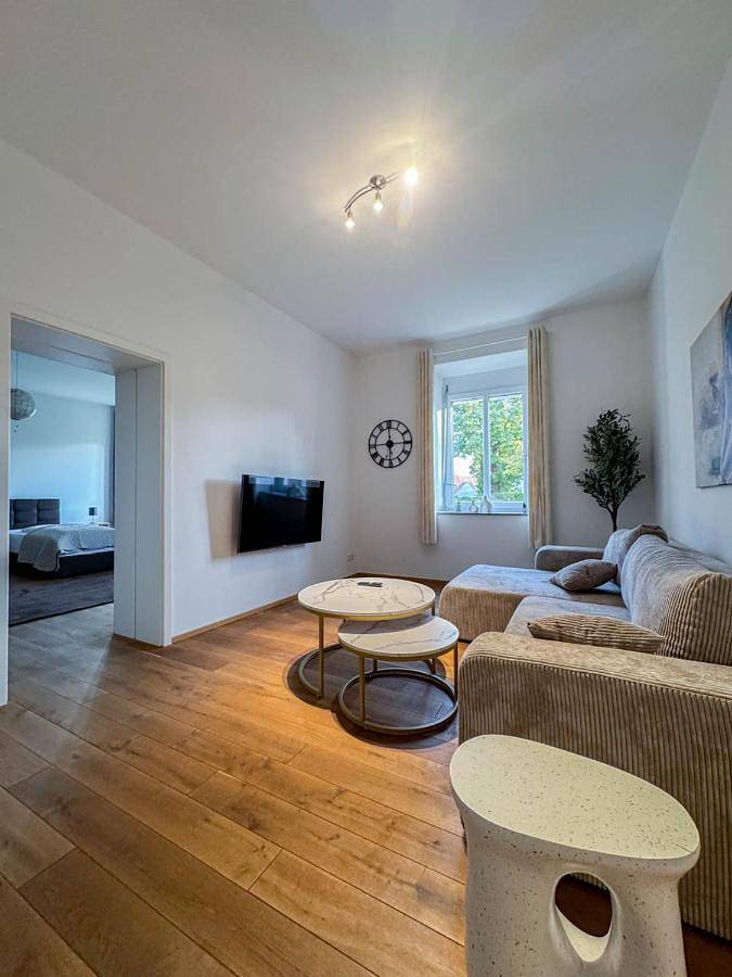 Gîte pour 8 personnes, avec jardin et balcon à Burgau